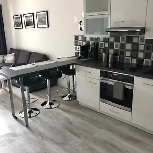  Apartment Kinga